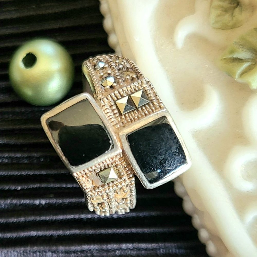 Vintage - Sterling Silver & Black Onyx & Marcasite Ring - Size 6.5-Signed 925 - Picture 3 of 9